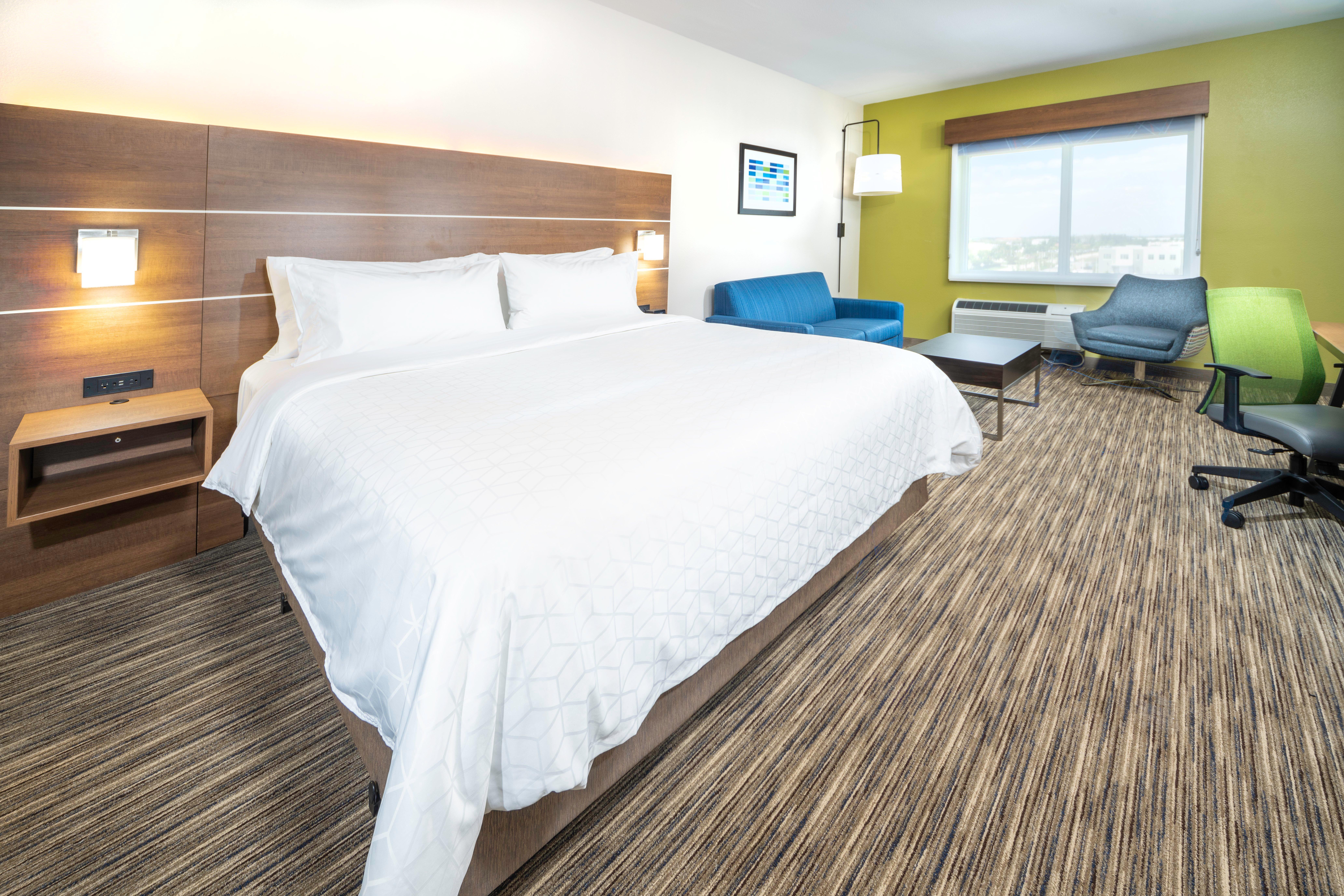 Holiday Inn Express & Suites - Fort Myers Airport By Ihg Exterior foto